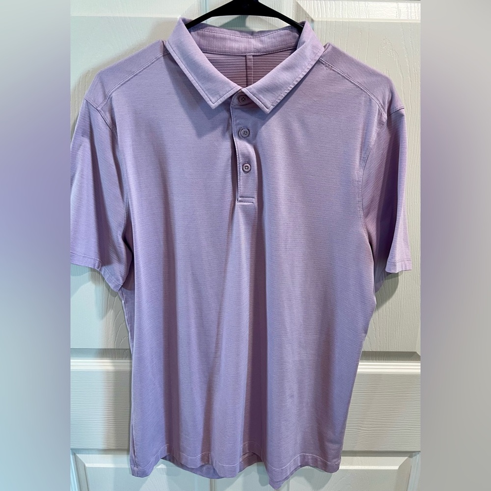 Lululemon Evolution Short-Sleeve Polo Shirt
Size L